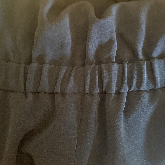 Ann Taylor LOFT black jumpsuit 100% polyester worn once - Picture 3 of 4